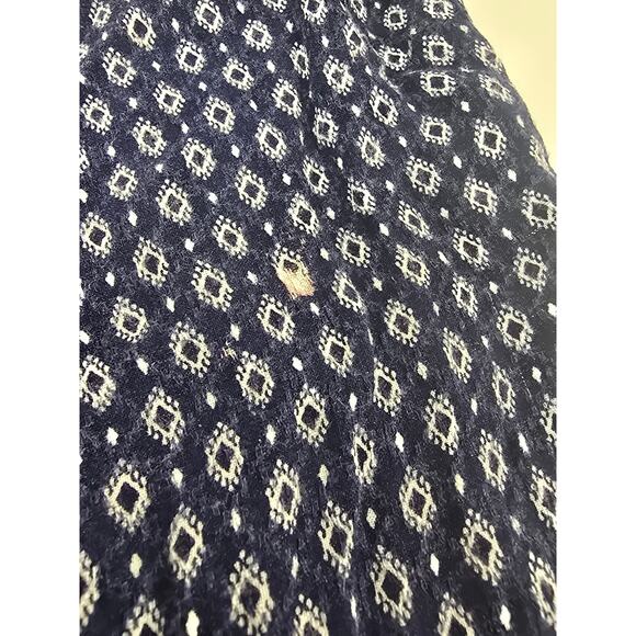 Lot of 2 Women’s Dresses XL Time and Tru Blue Print + Green Polka Dot - Picture 5 of 5